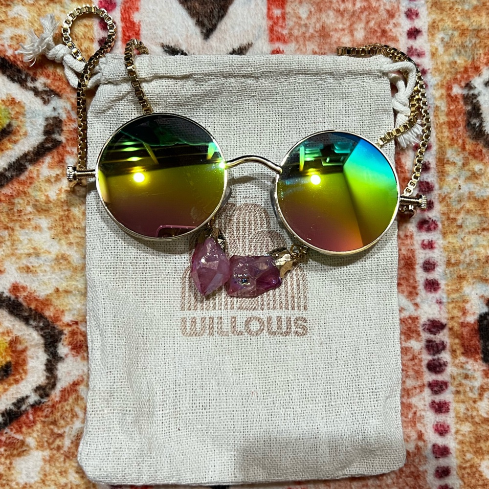 Willows sunglasses, never used.